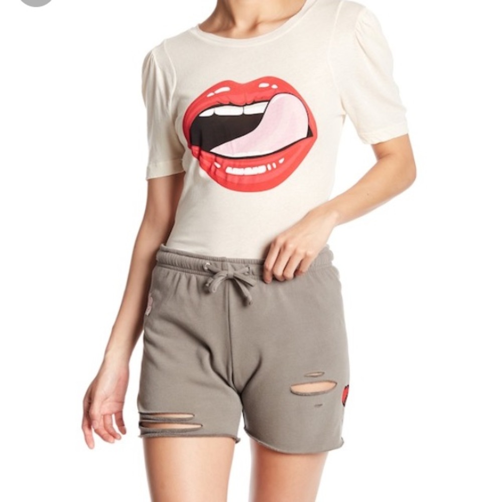 Wildfox Femme Fatale Tee - Picture 2 of 7